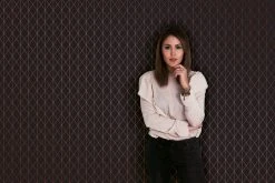 Vliestapete Designdschungel by Laura N.- gold metallic-schwarz - 10 Meter -Baumarkt Verkaufsgeschäft 2002006700 03 1600Wx1600H