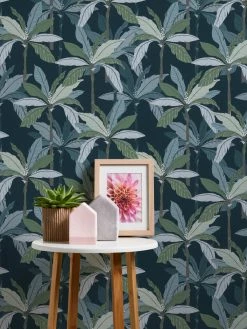 Vliestapete GEO NORDIC - grün-blau - 10 Meter -Baumarkt Verkaufsgeschäft 9004562800 04 1600Wx1600H