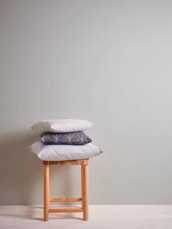 Vliestapete IL DECORO - grau - 10 Meter -Baumarkt Verkaufsgeschäft 9004581800 04 1600Wx1600H