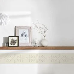 Papier-Borte ONLY BORDERS 10 - silber-creme - 5 Meter -Baumarkt Verkaufsgeschäft 9004614600 04 1600Wx1600H