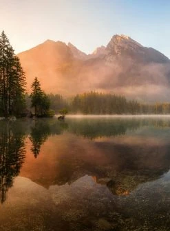 Fototapete DESIGNWALLS 2.0 - grün-orange - Berge - 2,6 Meter